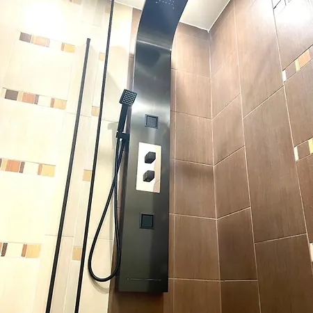 Апартаменты Two Modern Apartments In One Building By Si Stay