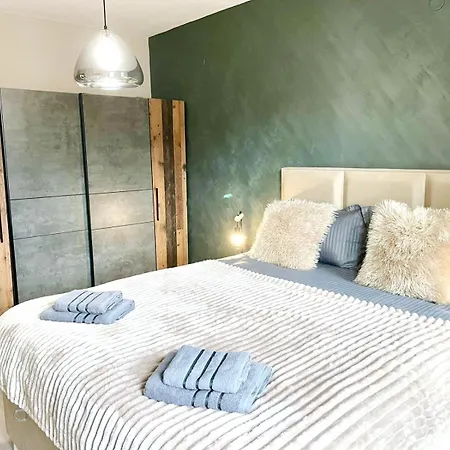 Two Modern In One Building By Si Apartament Bansko