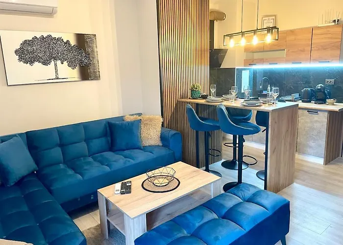 Lägenhet Two Modern In One Building By Si *