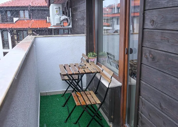 Two Modern In One Building By Si Bansko